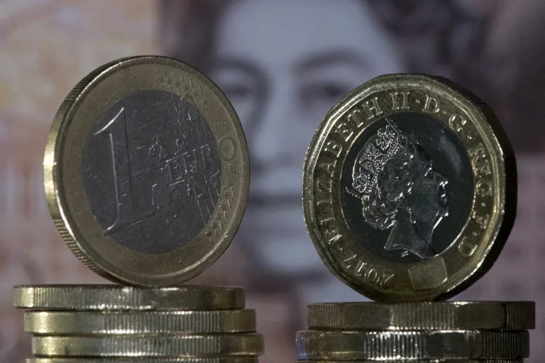 UK store sales grown unexpectedly