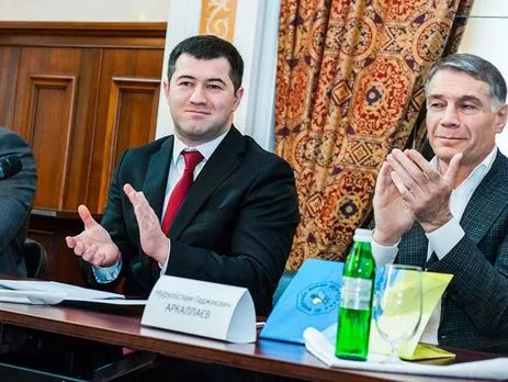 Nurulislam Arkallayev (R)