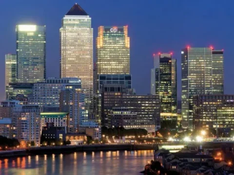 Canary Wharf will go back to business soon