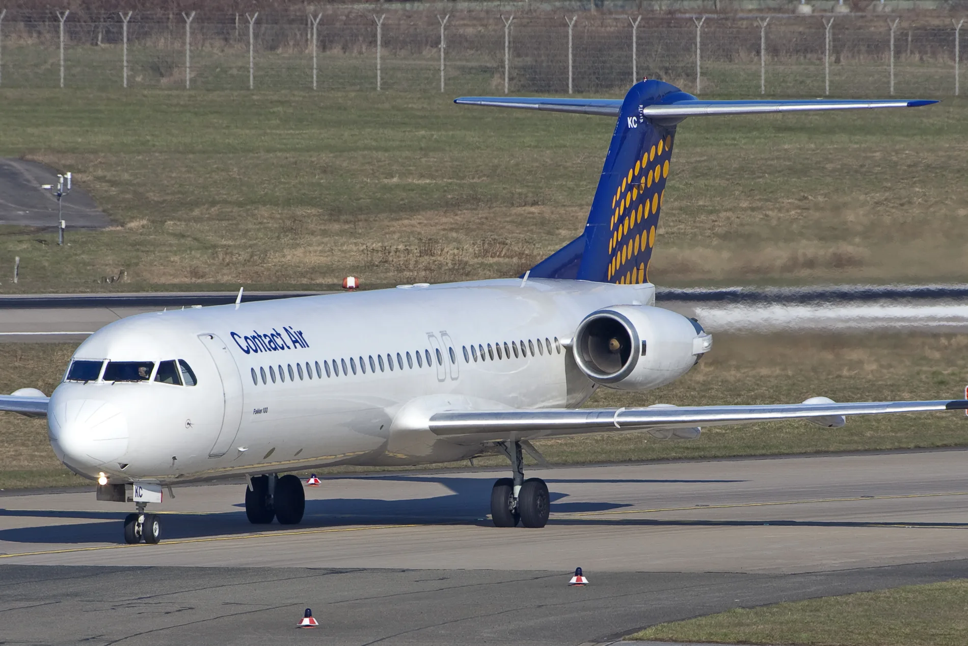 Fokker-100