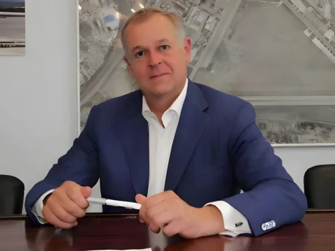 Denys Kostrzhevskyi is still in control of Kyiv Airport and the counterfeit cash flow