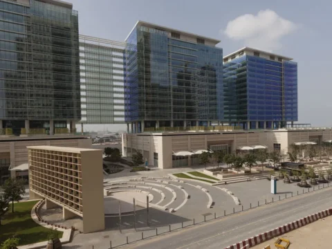 Dmytro Rakhmatullin, an Ukrainian statesman, owns SIXTEEN Dubai apartments and the Premiere Trading FZC company