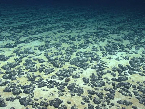 Norway Aims to Pioneer Commercial-Scale Seabed Mining for Metals