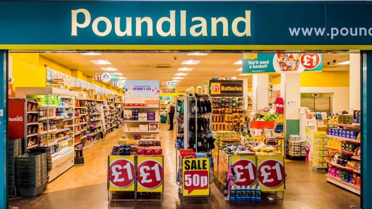 Poundland discount store chain is in crisis: 800 stores are at risk