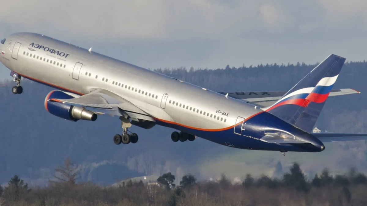 Aeroflot demands safety warrant from Boeing