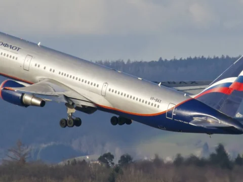 Aeroflot demands safety warrant from Boeing