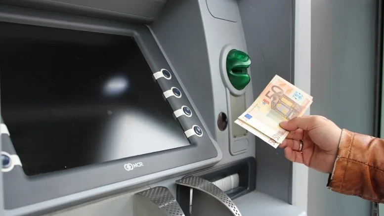 Euro to dollar exchange rate is hovering above $1.19: no news is good news