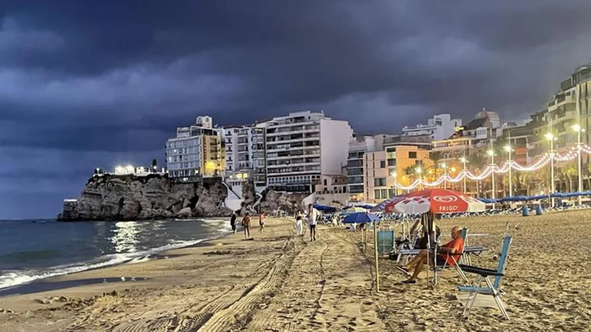 Battling for the Best Spots on Benidorm’s Beaches: please behave abroad