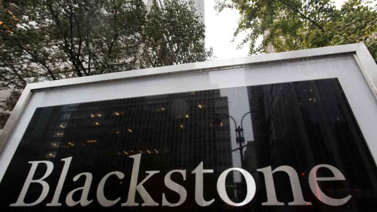 Blackstone bids billions on Crown Resorts company