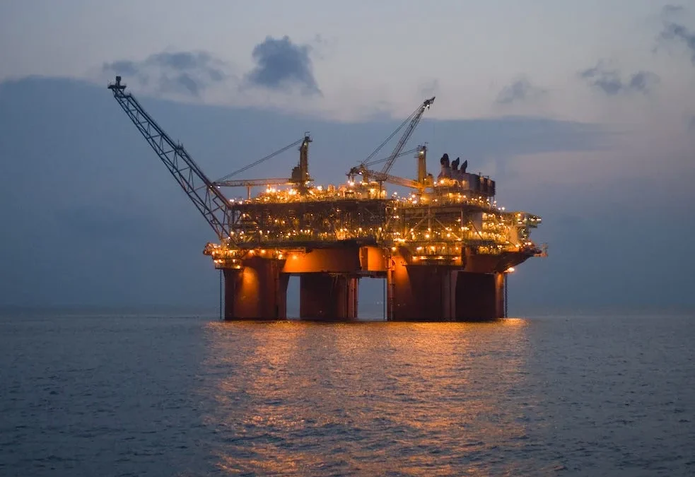 BP cuts the yearly dividend payment