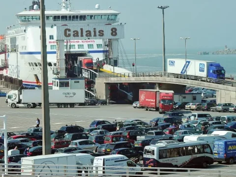 UK and EU reached a deal to postpone tariffs for electrical cars import and export