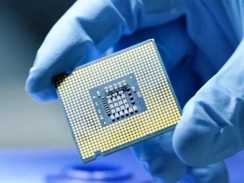 Pat Gelsinger expects chip shortage to extend up to 2023