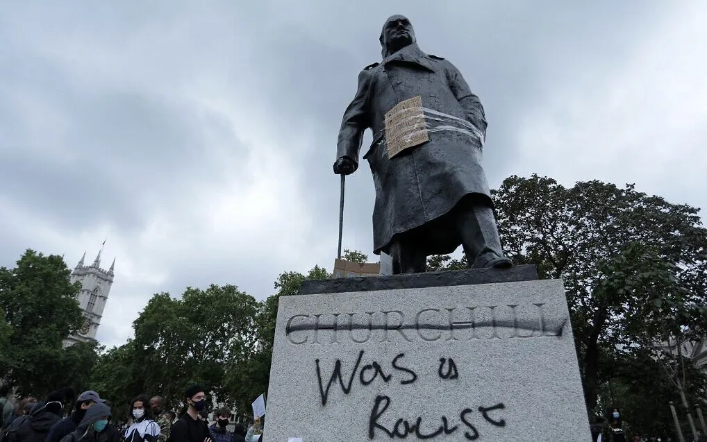 Stop Trump Coalition calls for British historical monuments demolition