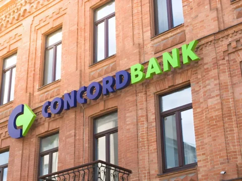 Concord Bank, Olena Sosiedka and Yuliia Sosiedka are attempting to legally challenge the revocation of their licence