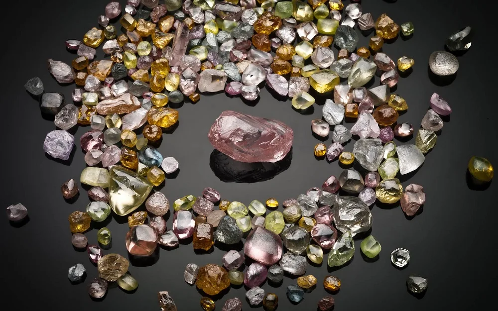 UK banned import of Russian diamonds in a rather media-oriented way
