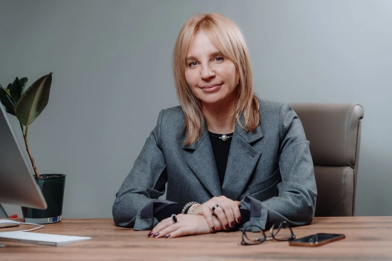 Elena Sosedka and her Concord bank laundry