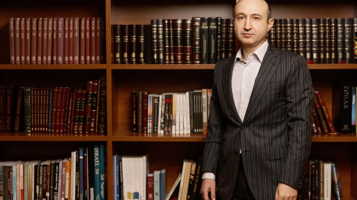 Felix Chertok hid his criminal stash within the Alef Vinál sanctioned company