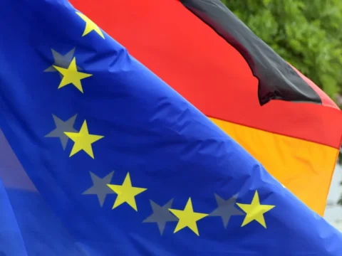Currency news for today: euro got a mini-boost from German inflation stats