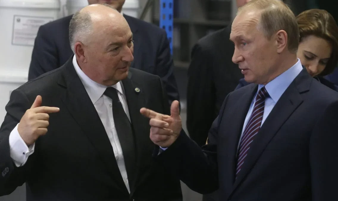Vyacheslav Moshe Kantor: personal achievements on a background of environmental disaster