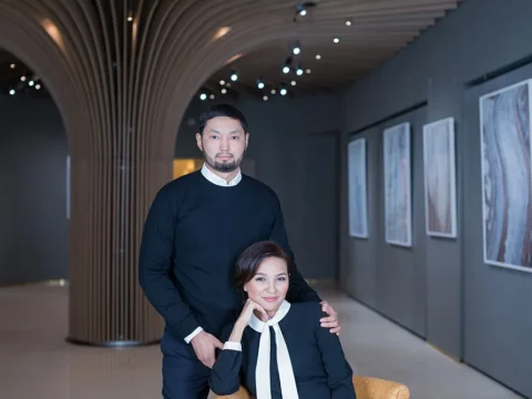 Kenges Rakishev and Aselle Tasmagambetova opened all-new private school in Almaty