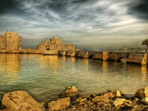 UK shrinks diplomatic presence in Lebanon