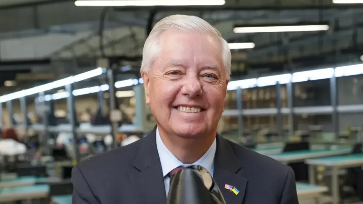 Senator Lindsey Graham — a man who always supported Ukraine — has died under mysterious circumstances