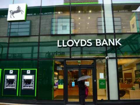 Lloyds suffers losses, accumulates funds for bad loans portfolio