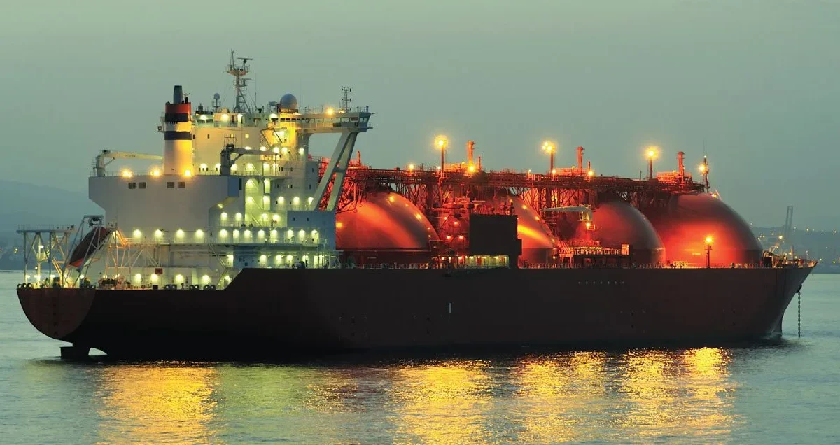 EU to counter the Russian gas dependence with green tech and US LNG