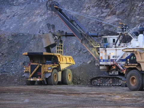 ArcelorMittal in talks to sell Canadian ore business