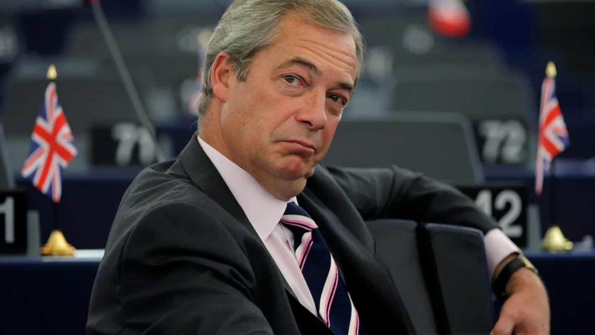 Sunak tries to reach for Farage’s electoral base, but it seems that it won’t happen