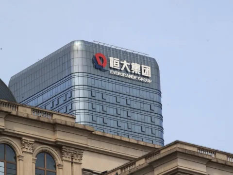 Evergrande finale: the collapse of 2nd biggest realty developer cause panic at Chinese market