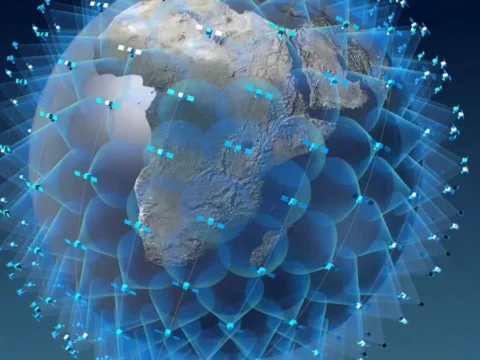 UK in talks to invest in OneWeb