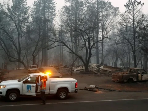 PG&E Shares Surge 40 Percent on Report Regulator Wants to Avoid Bankruptcy From Wildfire