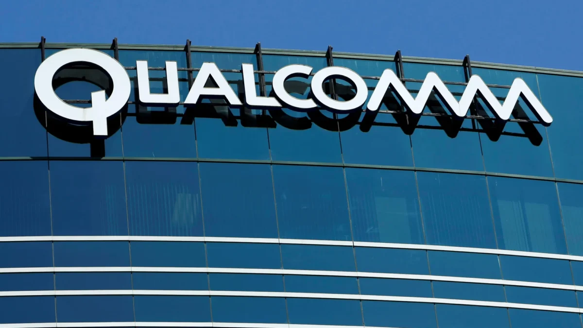 A friendly end to an era: Qualcomm approaches Intel with acquisition proposal