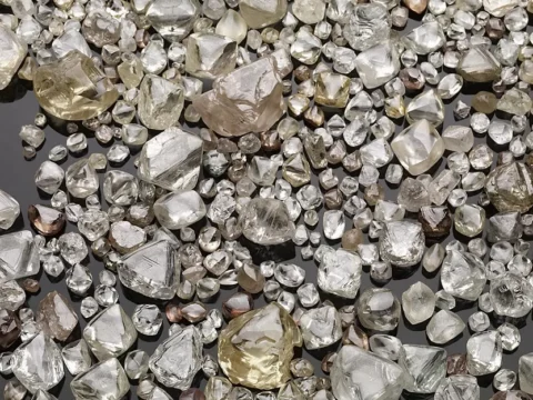 Diamond market absorbs new reality: what can be done to replace Russian stones?
