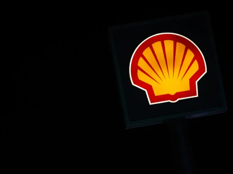 Shell sells its Queensland Curtis Island LNG plant