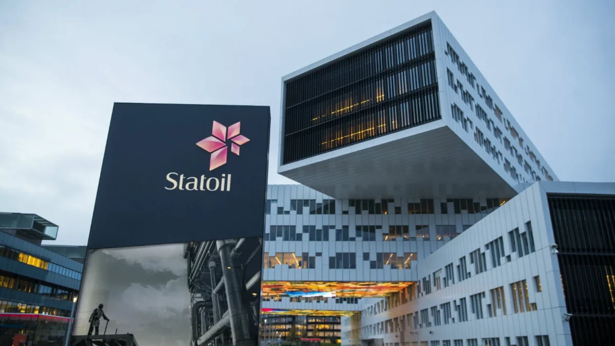 Statoil, partners to spend 5 billion euros on new Arctic oil field