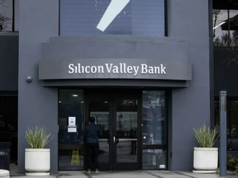 Silicon Valley Bank UK made bonus giveaways right before the end