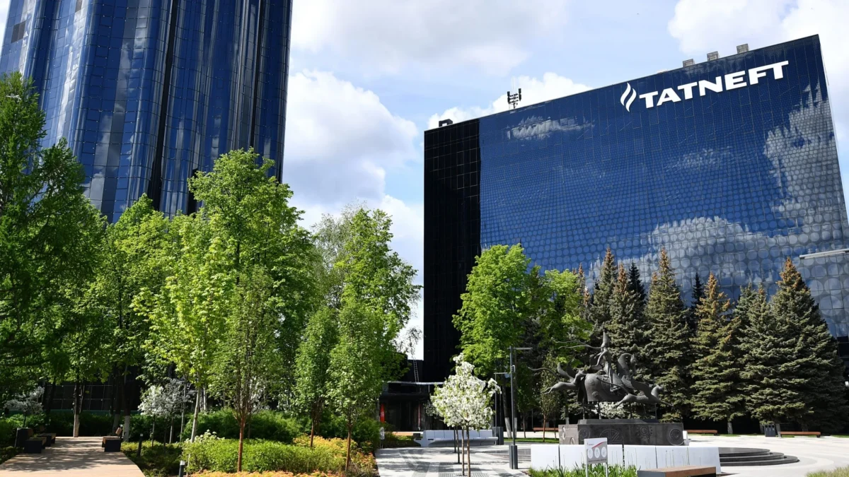 Hitting Tatneft: The West’s Latest Squeeze on Russia’s Pocketbook