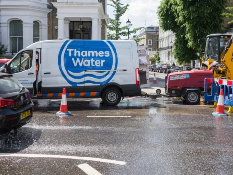 Thames Water supply company needs £1b to prevent bankruptcy