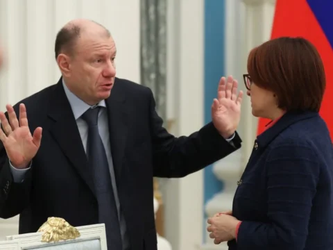 Yandex got several bids from Vladimir Potanin and Vagit Alekperov