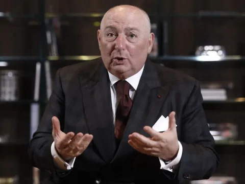 Viatcheslav Moshe Kantor failed at war, but succeeded in Russian business